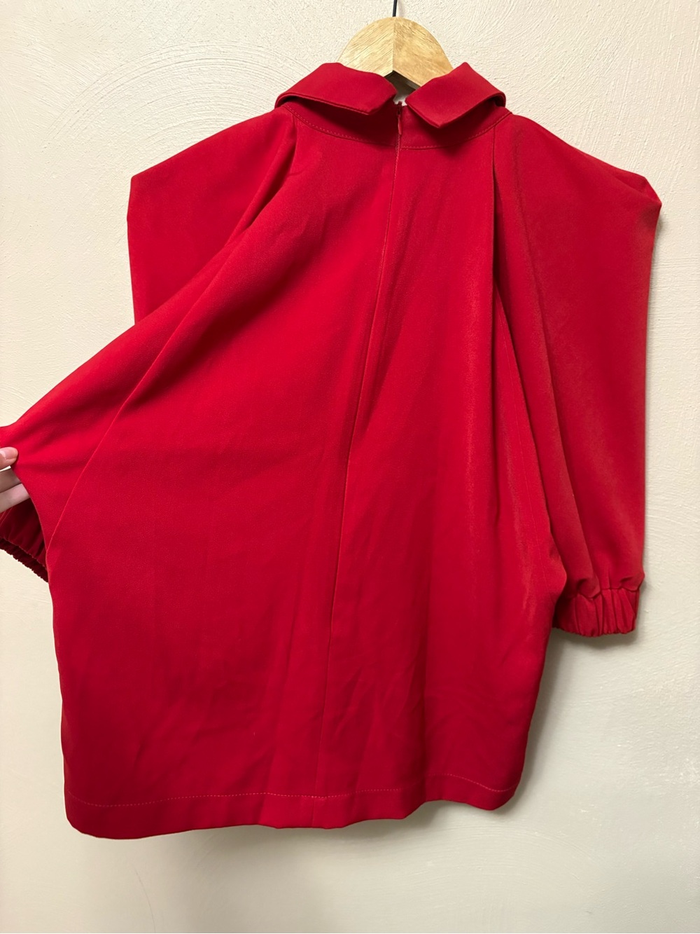 Julia Allert Designer Red Blouse Size Small - Picture 12 of 15